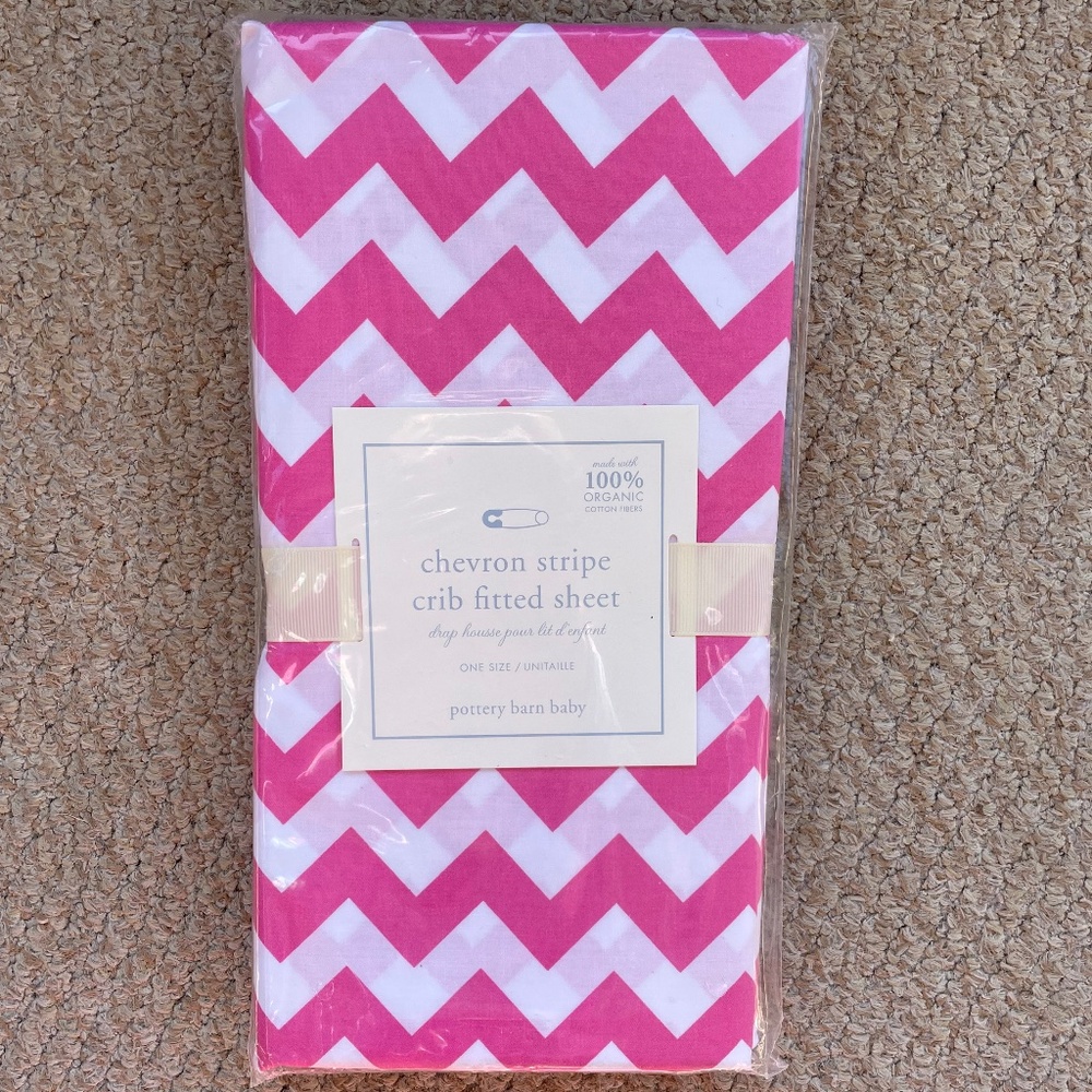 NWT Pottery Barn Baby Pink Chevron Stripe Crib Fitted Sheet